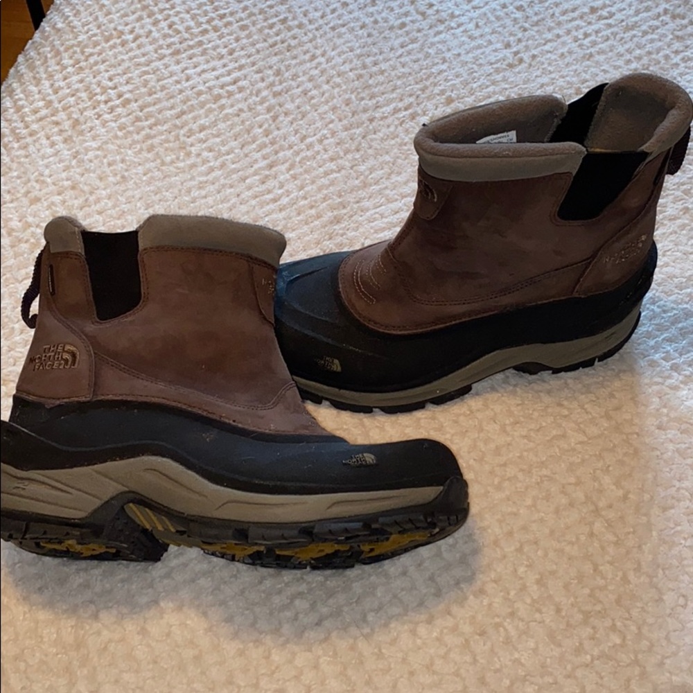 North Face slip on winter boots size 11 1/2